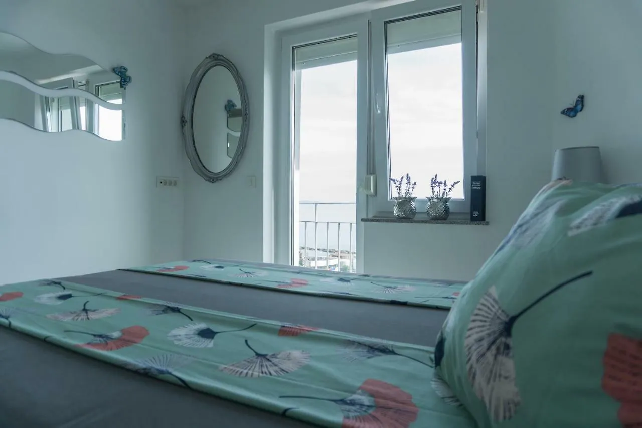 Apartman Ztc Rijeka Apartamento